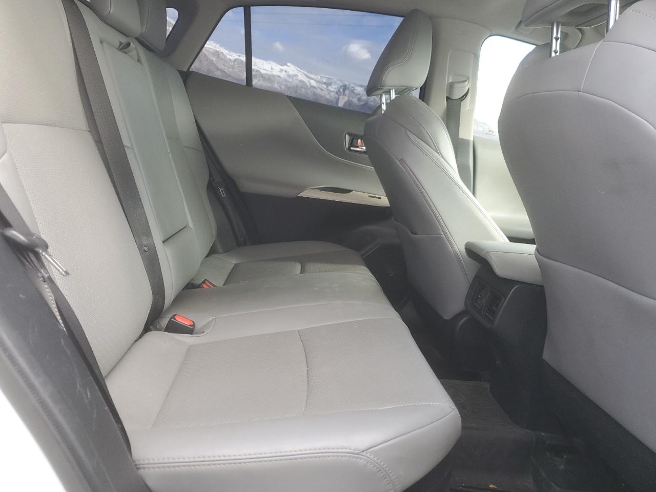 Toyota Venza Le Image 11