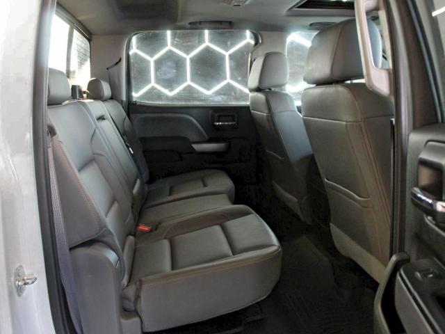 Chevrolet Silverado K3500 Ltz Image 3