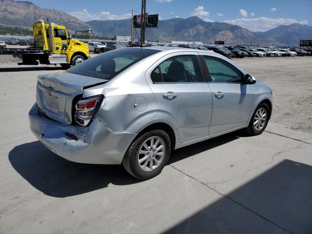 Chevrolet Sonic Lt Image 4