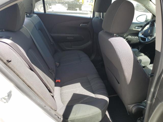 Chevrolet Sonic Lt Image 10