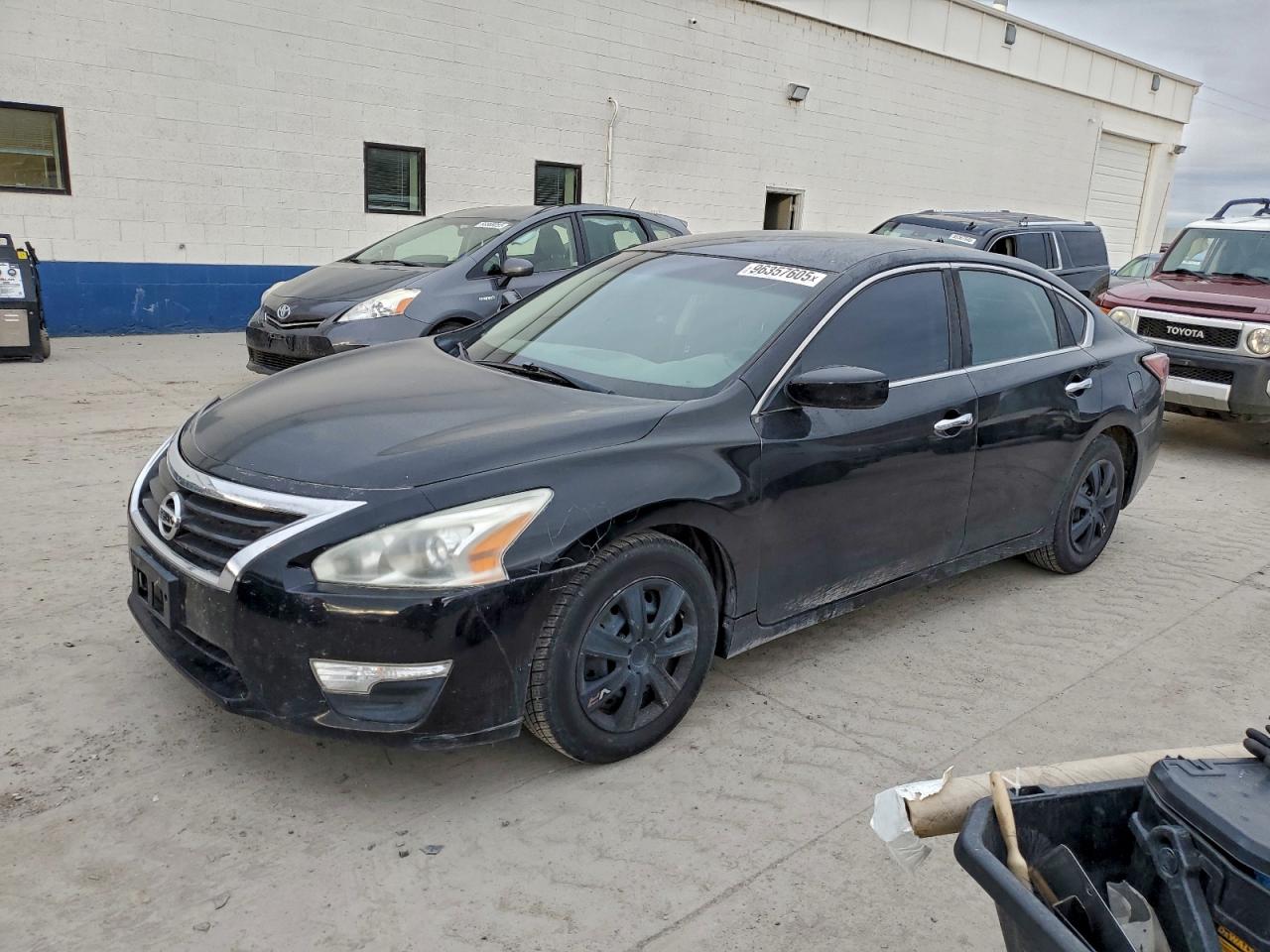 Nissan Altima 2.5 Image 1