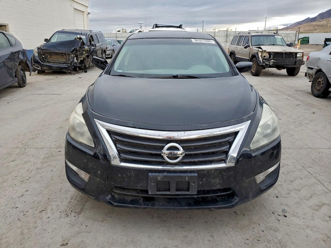 Nissan Altima 2.5 Image 4