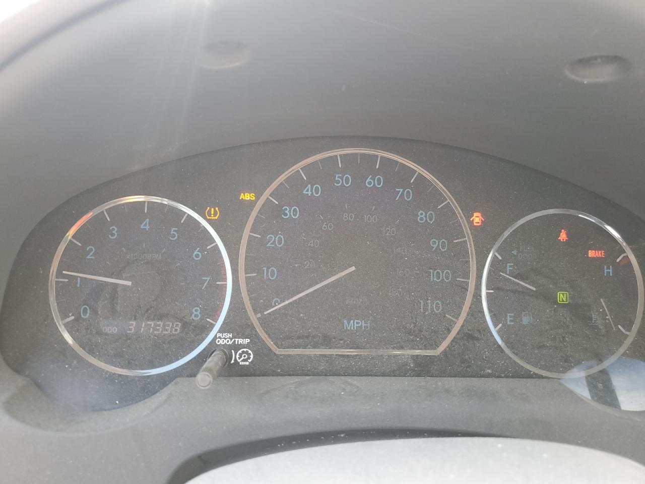 Toyota Sienna Ce Image 10