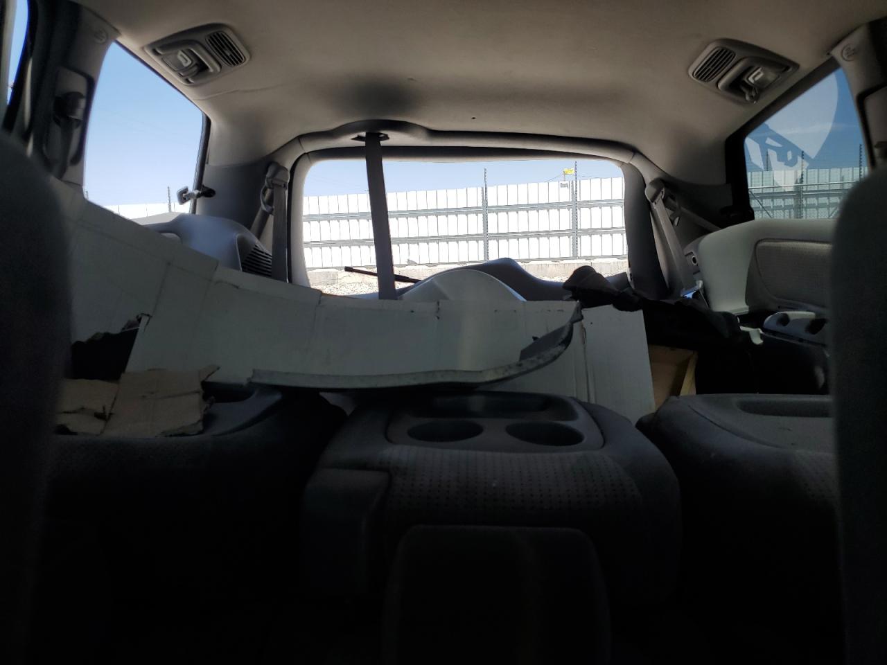 Toyota Sienna Ce Image 6