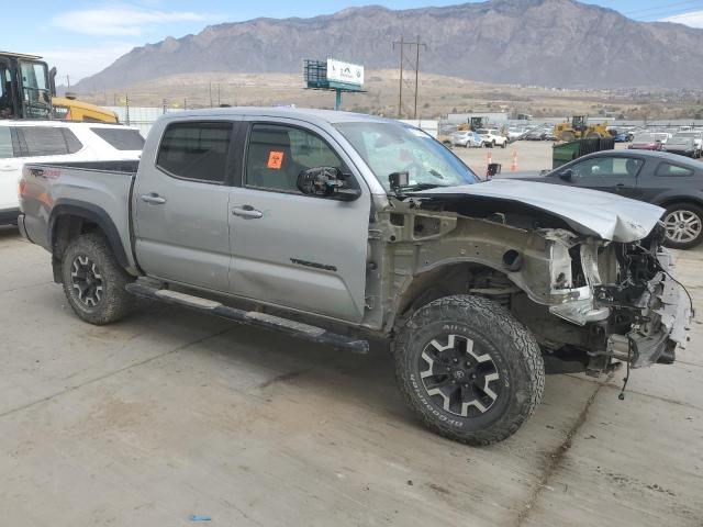 Toyota Tacoma Double Cab Image 13
