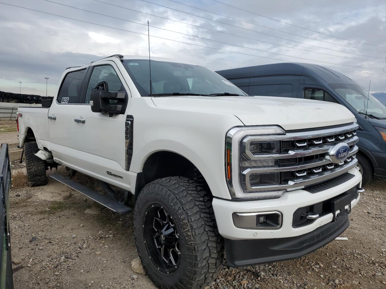 Ford F-350 Super Duty Image 13