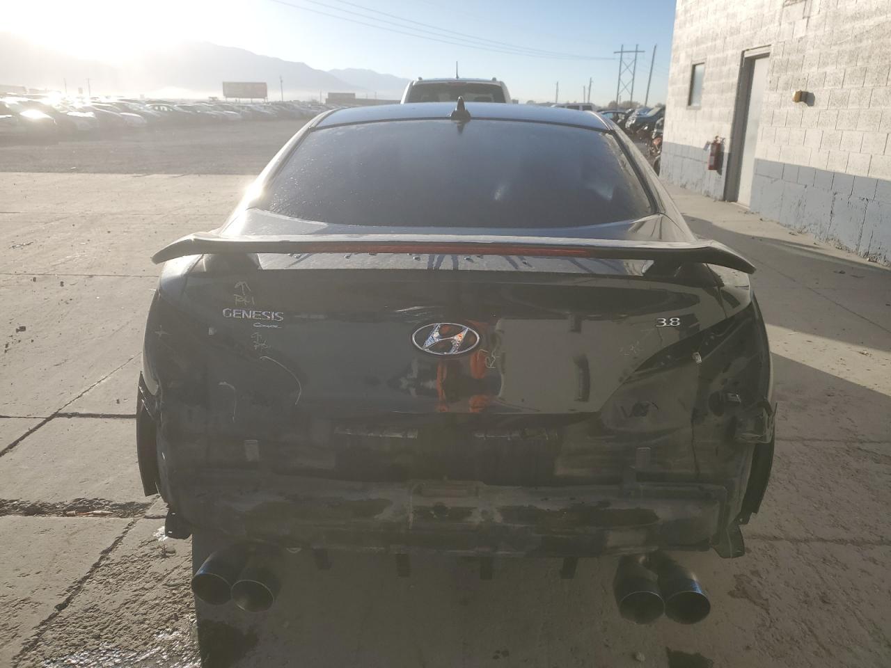 Hyundai Genesis 3.8l Image 7