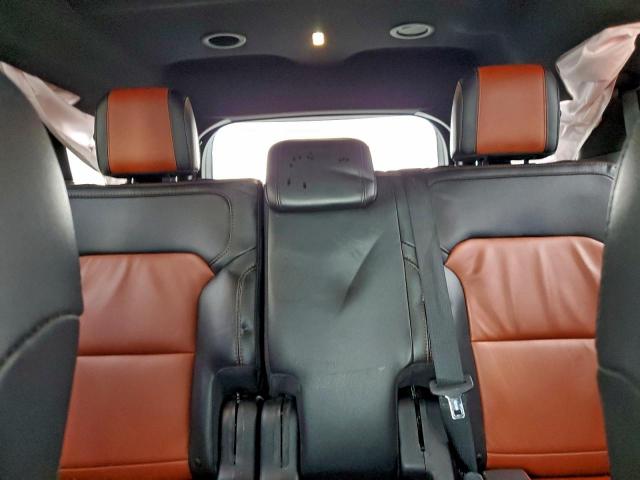 Ford Explorer Xlt Image 11