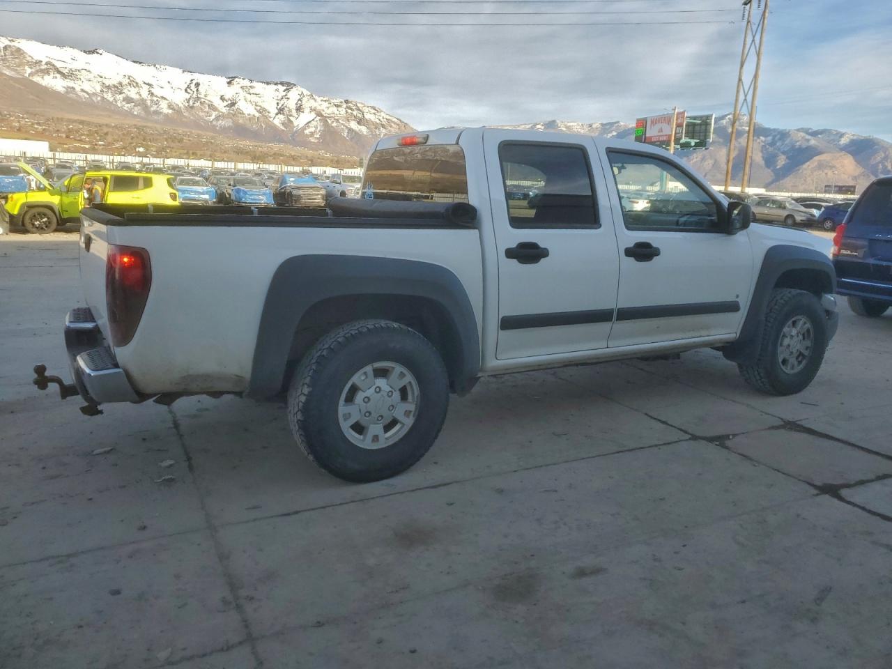 Chevrolet Colorado Image 3