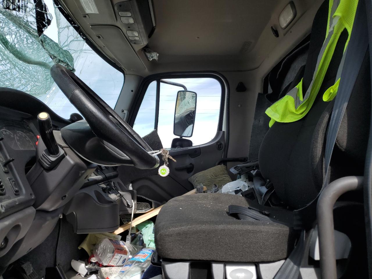 Freightliner M2 106 Med 106 Medium Duty Image 2