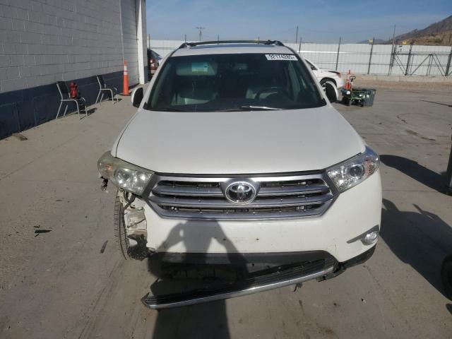 Toyota Highlander Base Image 7