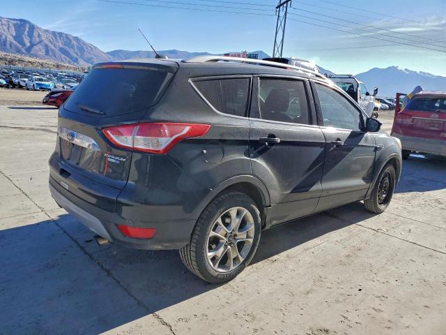 Ford Escape Titanium Image 12