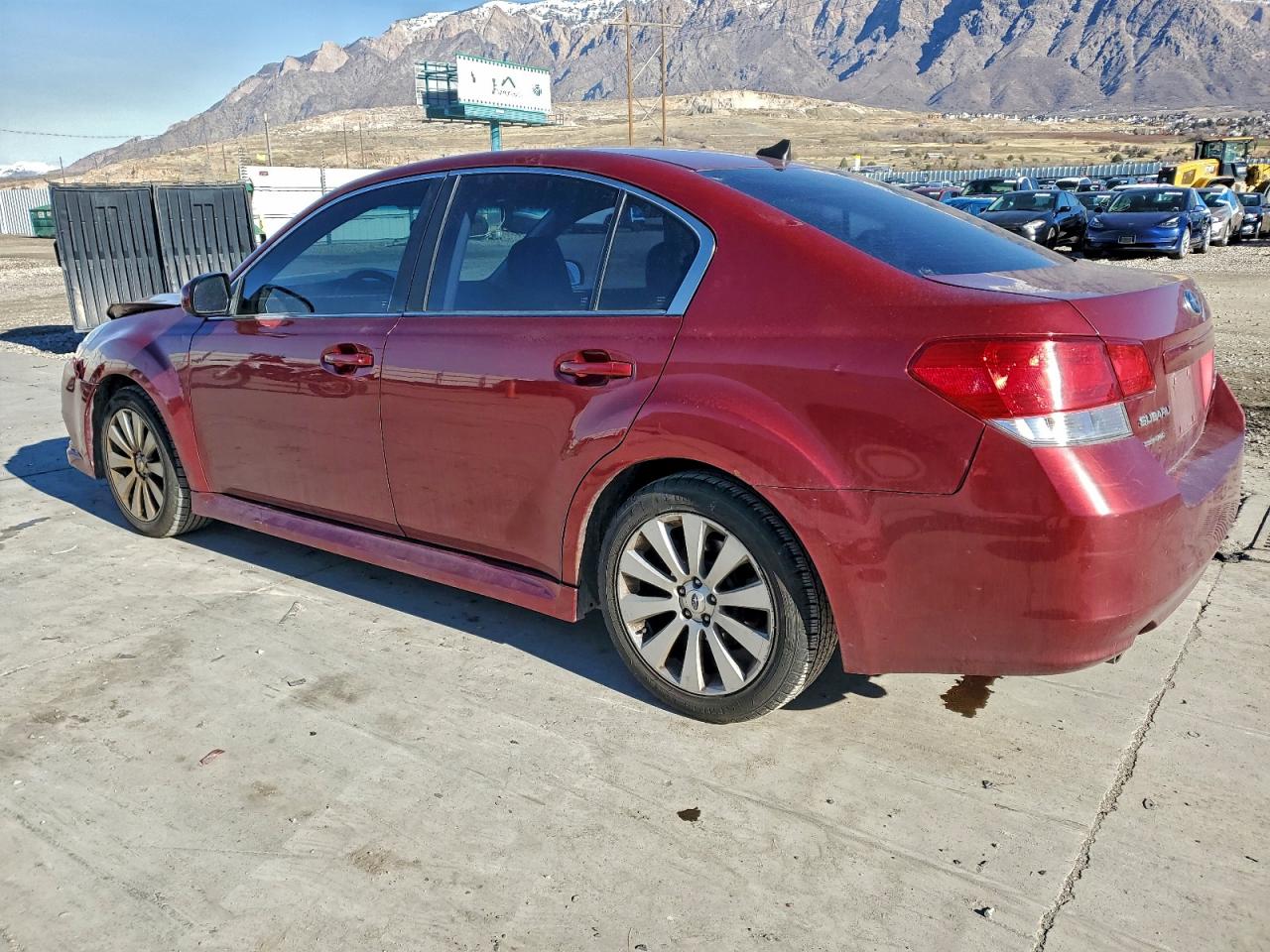 Subaru Legacy 2.5i Limited Image 2