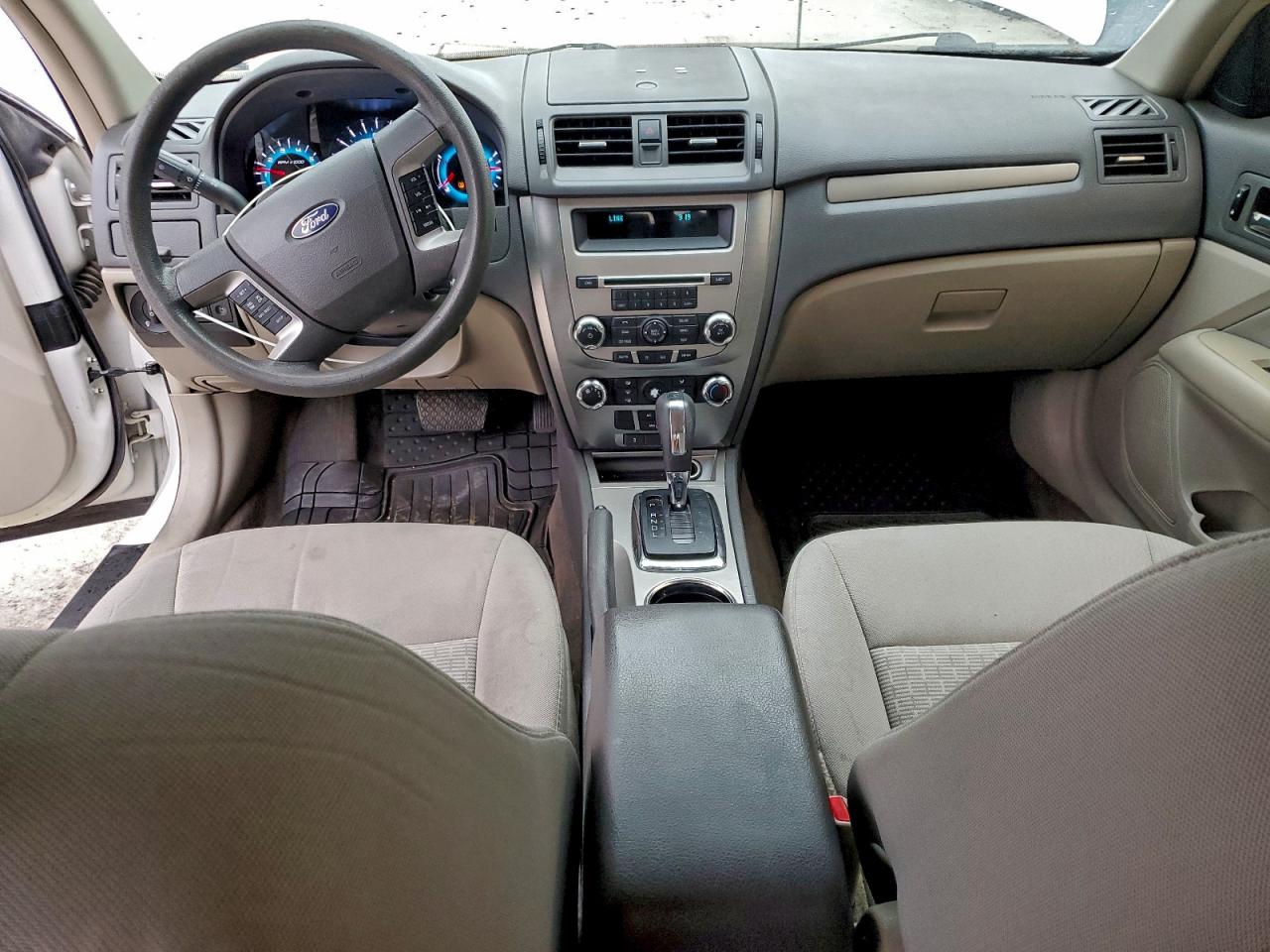 Ford Fusion Se Image 7