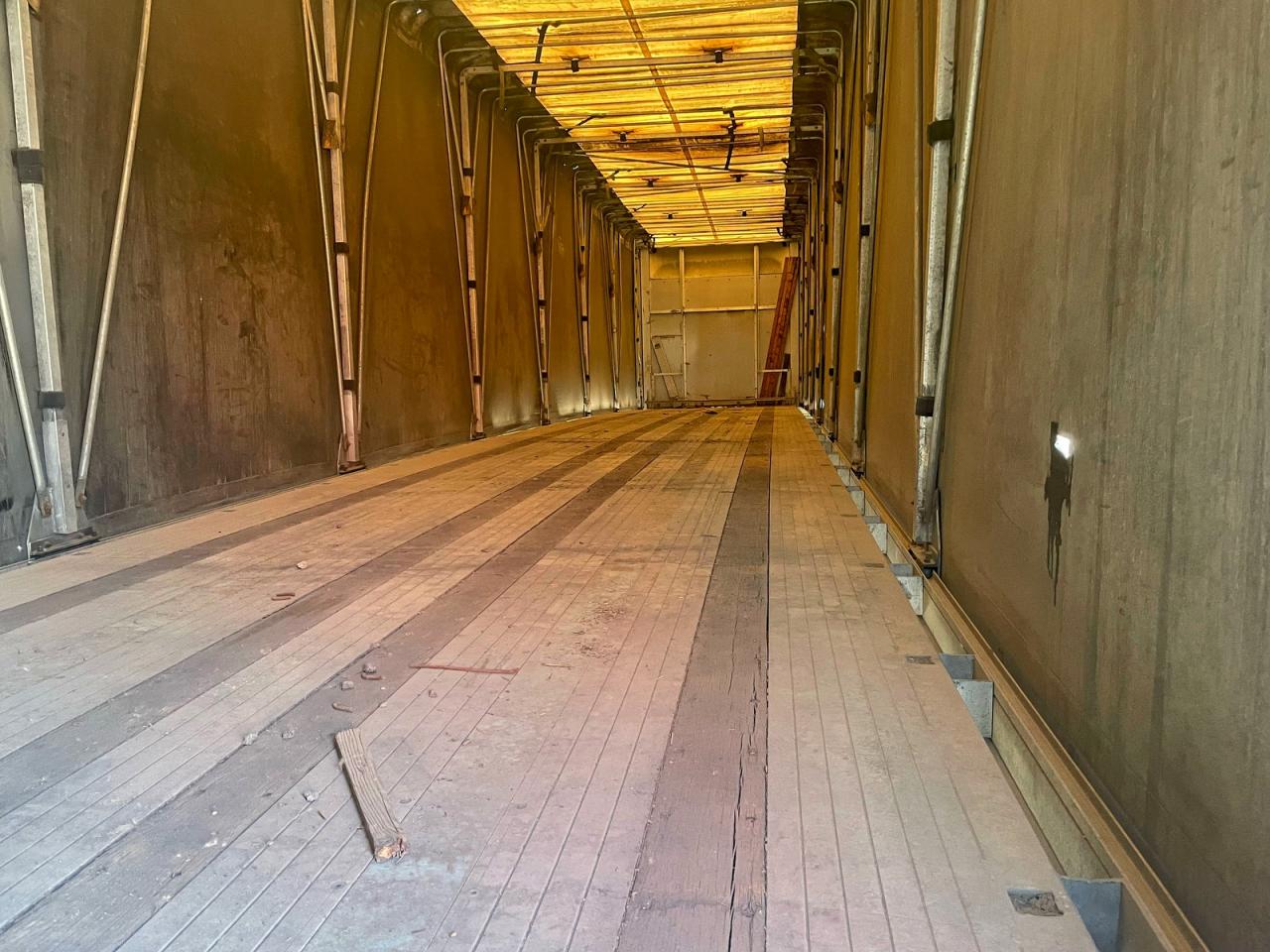 Western 53 Ft Image 8