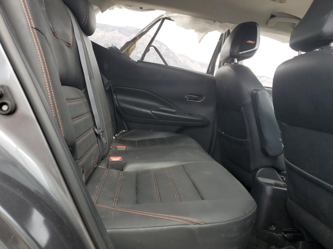 Nissan Kicks S Image 11