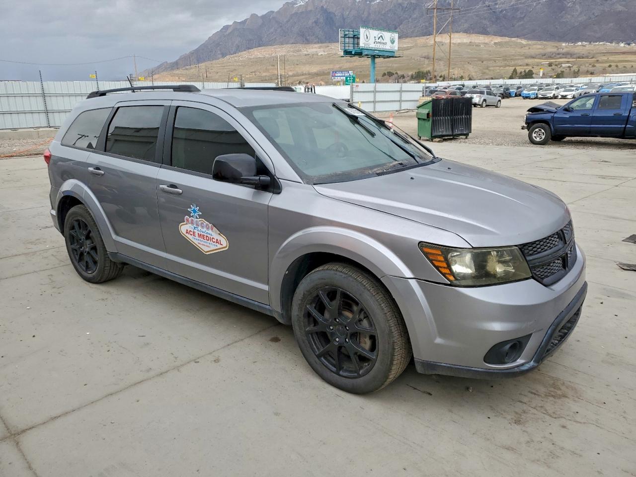 Dodge Journey Sxt Image 2