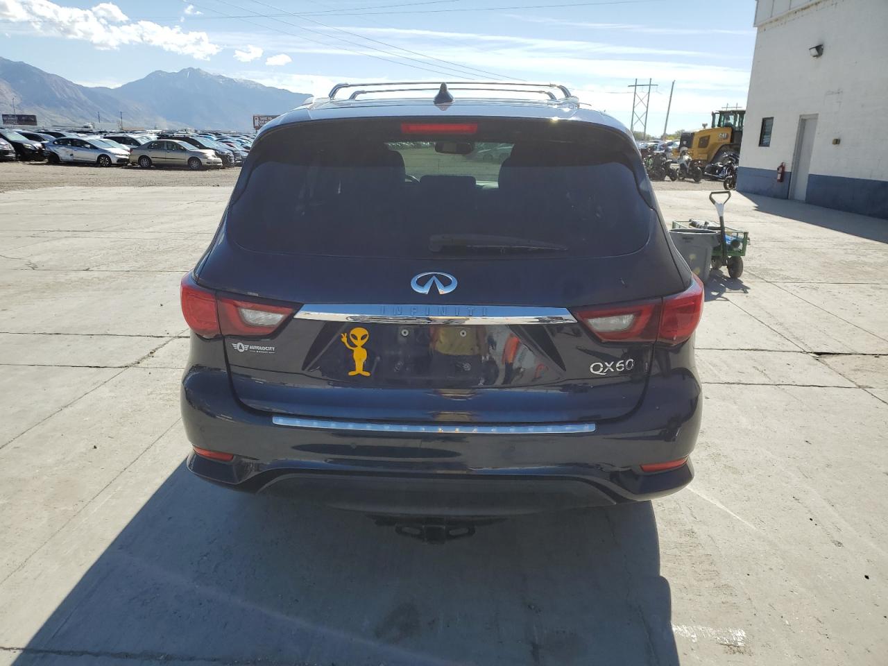 INFINITI Qx Luxe Image 5