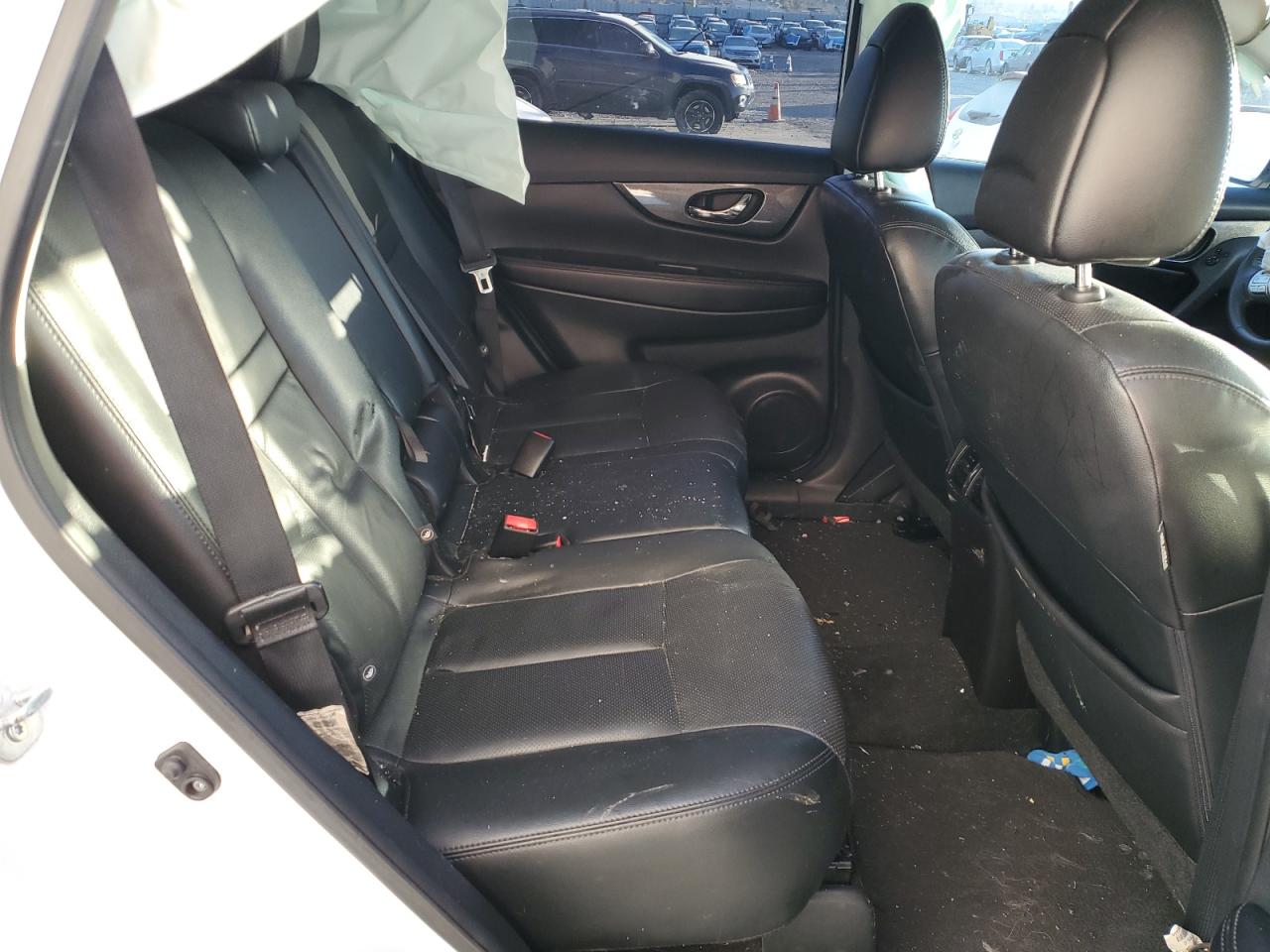 Nissan Rogue S Image 7