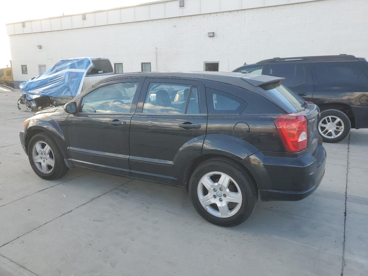 Dodge Caliber Sxt Image 2