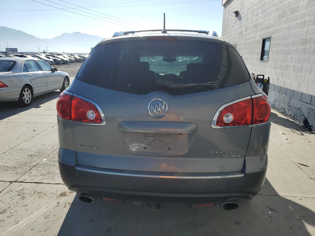 Buick Enclave Cxl Image 4