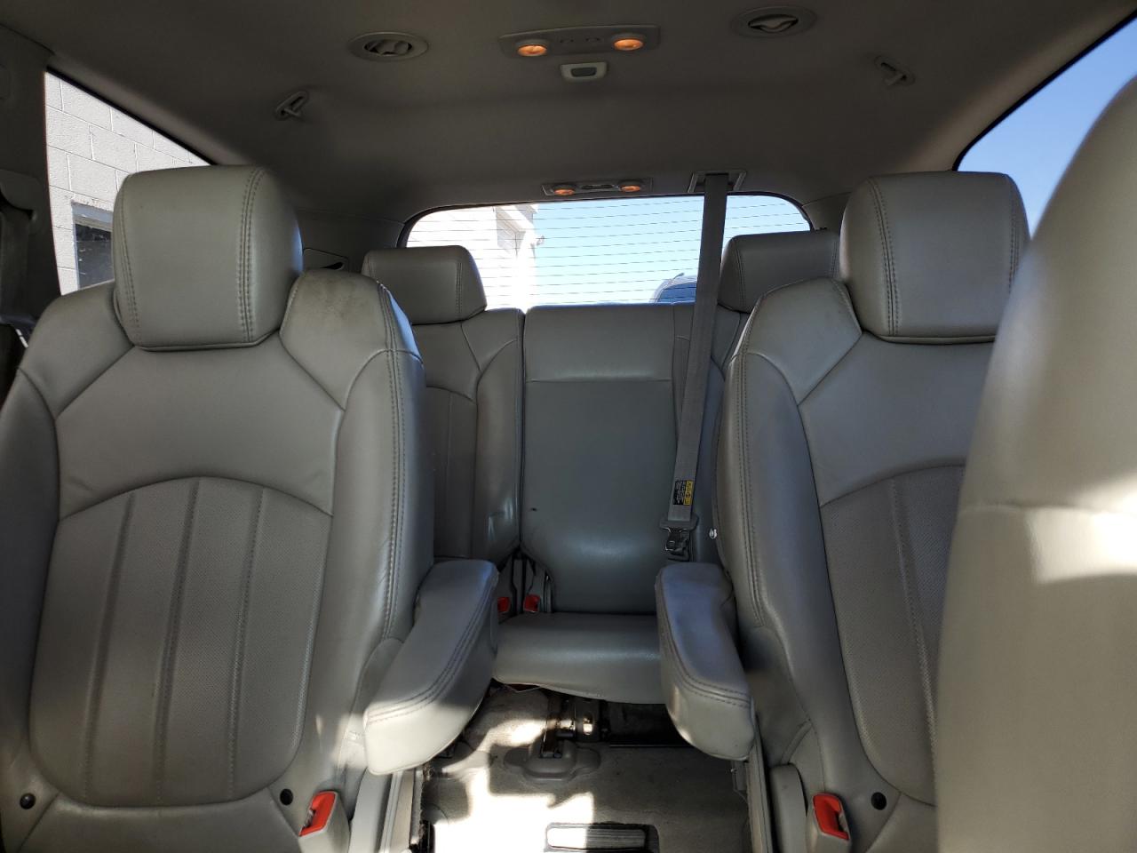 Buick Enclave Cxl Image 12