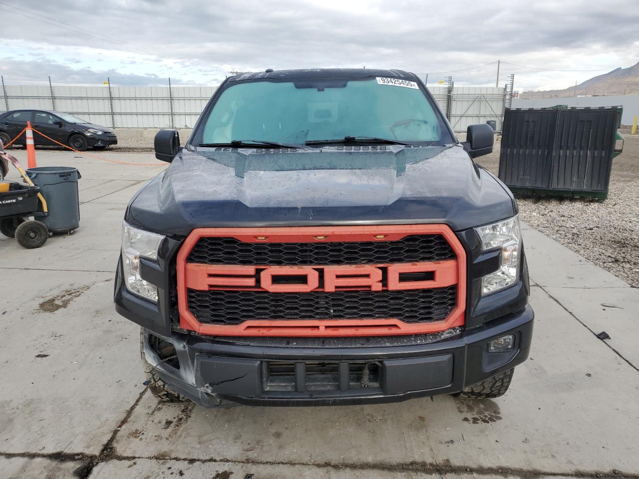 Ford F-150 Supercrew Image 8