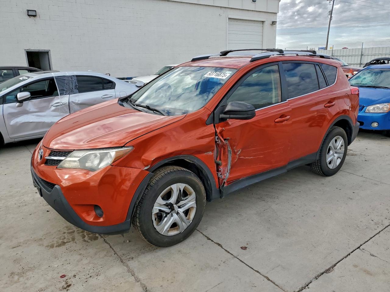 Toyota RAV4 Le Image 1