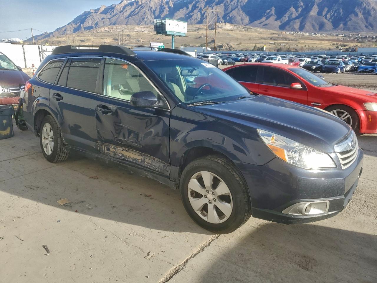 Subaru Outback 2.5i Premium Image 11