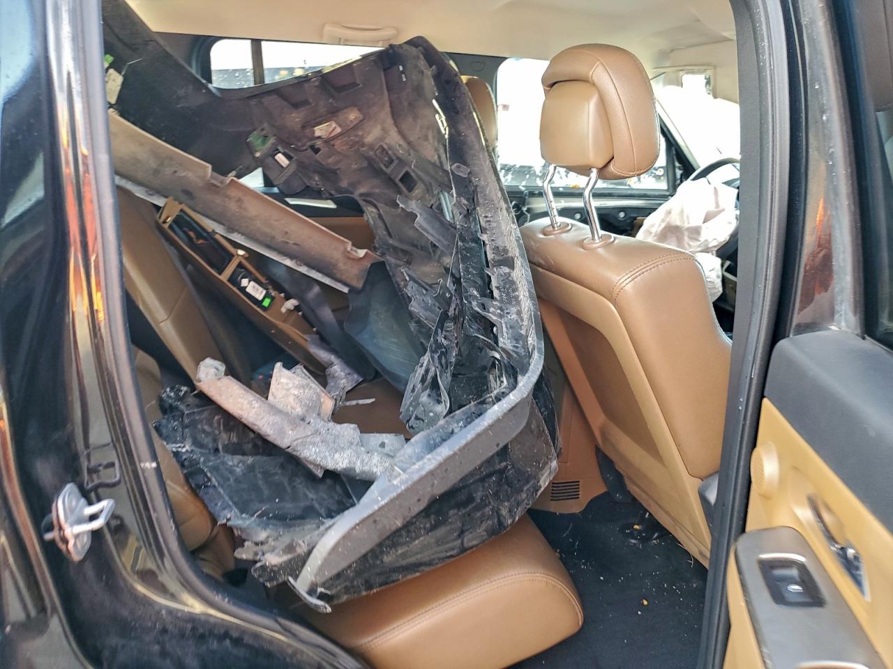 Jeep Liberty Limited Image 11