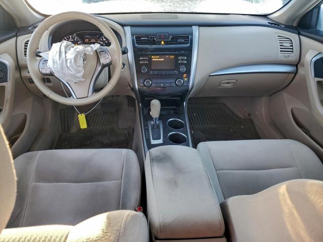 Nissan Altima 2.5 Image 9