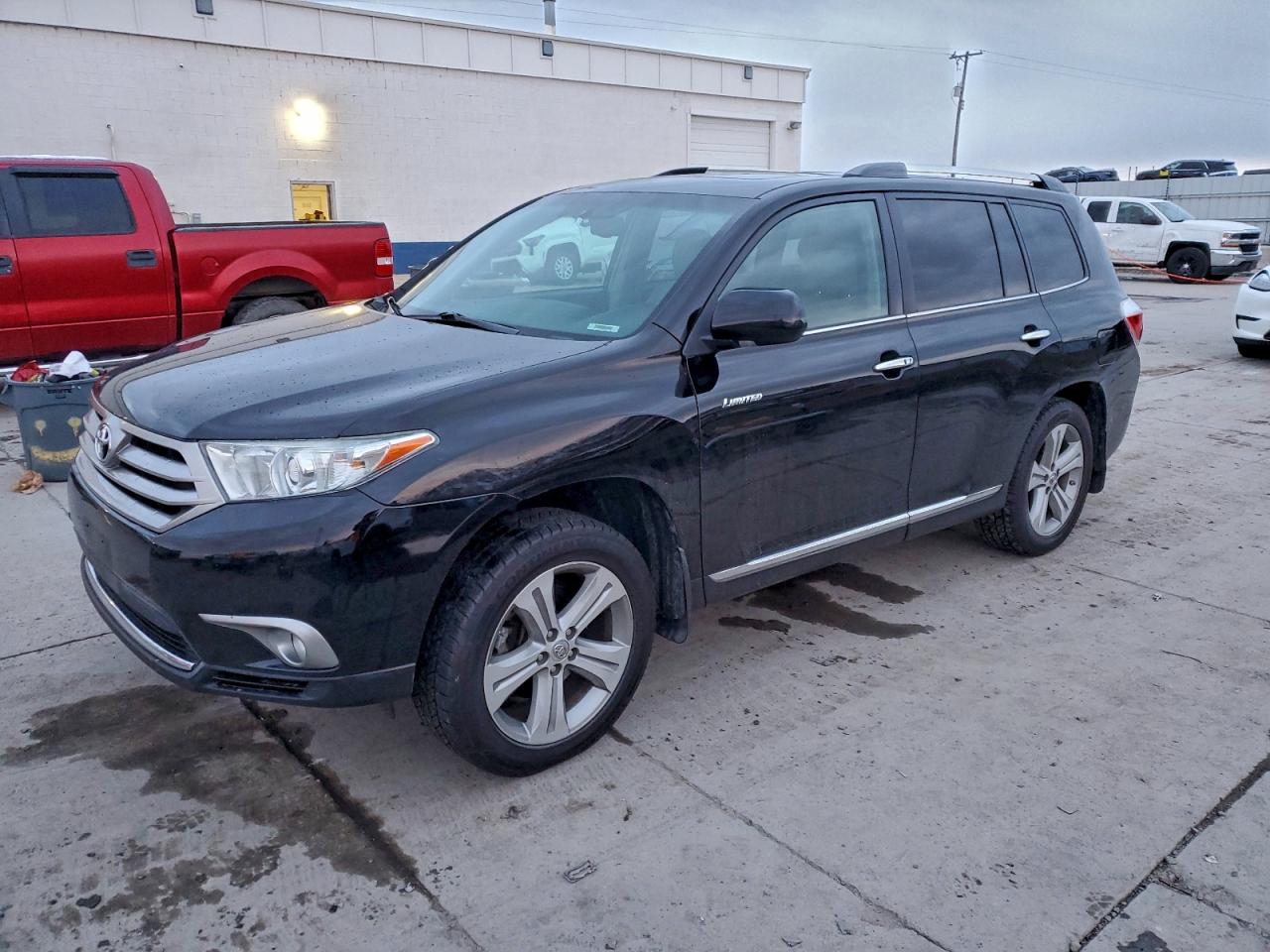 Toyota Highlander Limited Image 1