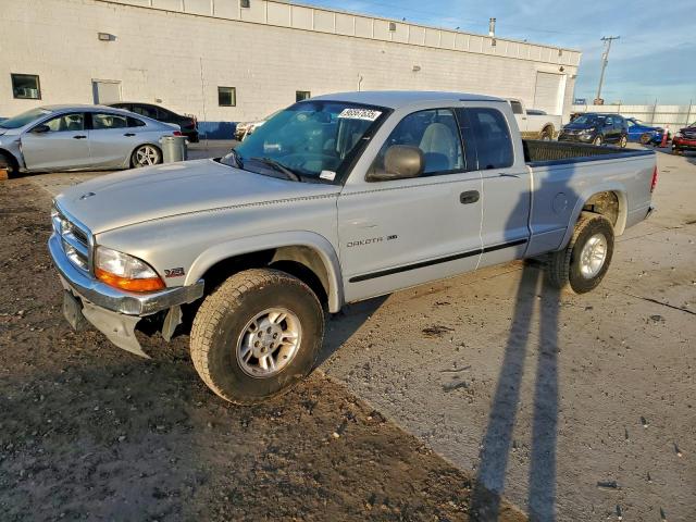  Salvage Dodge Dakota