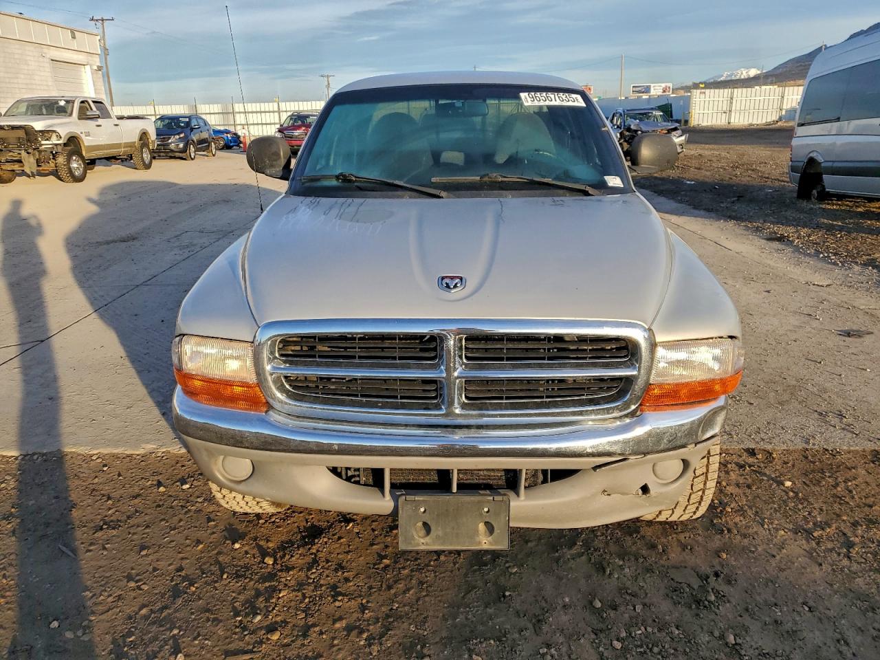Dodge Dakota Image 10