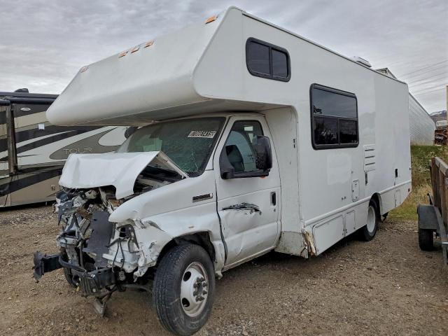 Ford Econoline E350 Super Duty Cutaway Van Image 2