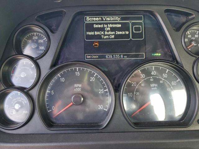 Peterbilt 579 Image 3