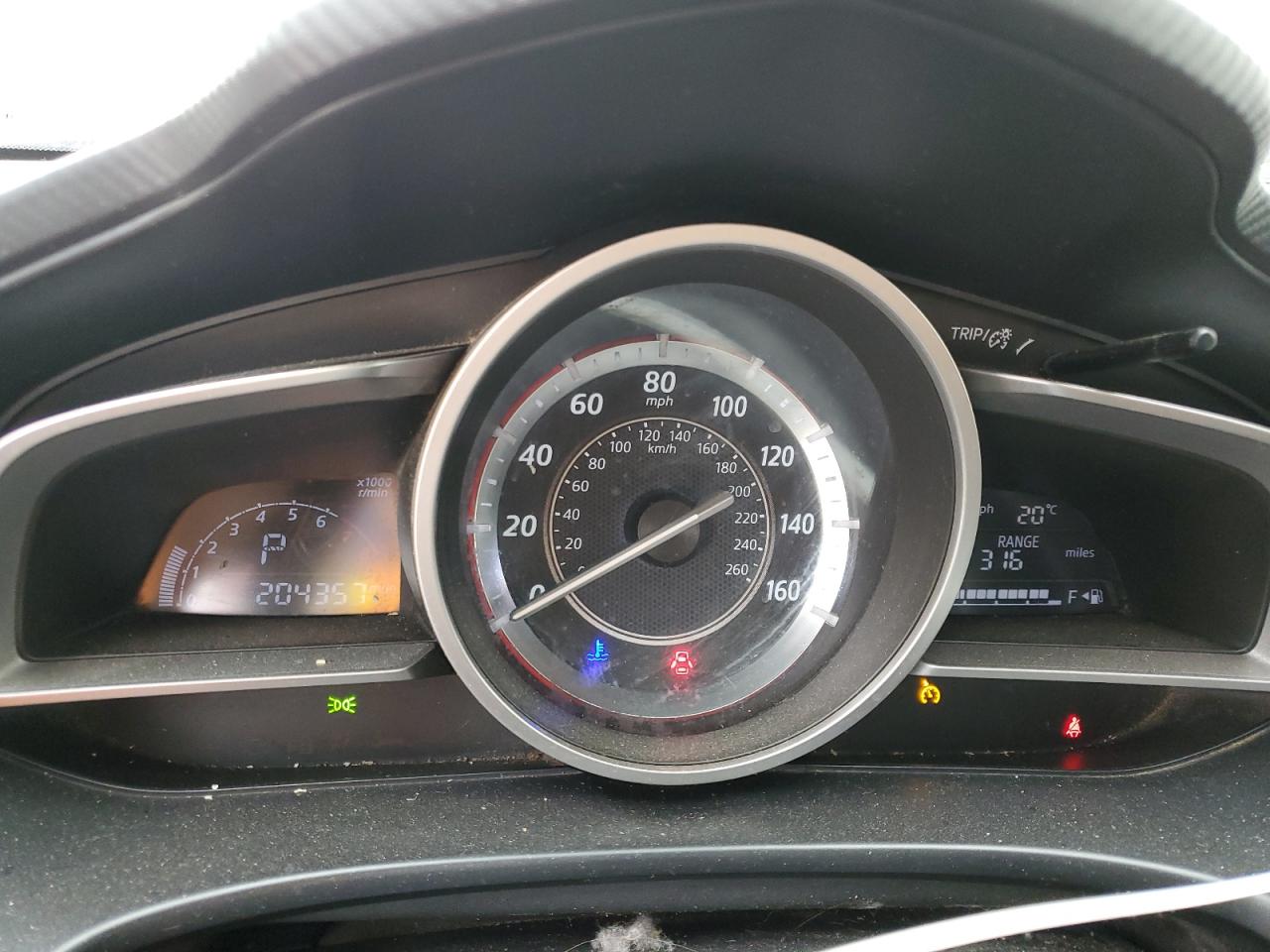 Mazda 323 Sport Image 7