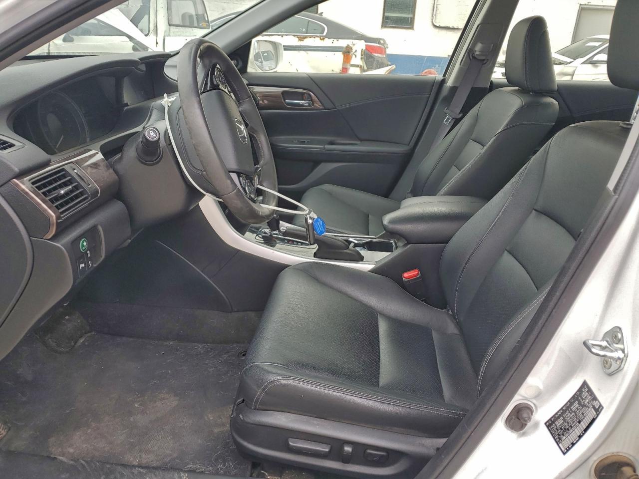 Honda Accord Touring Hybrid Image 12