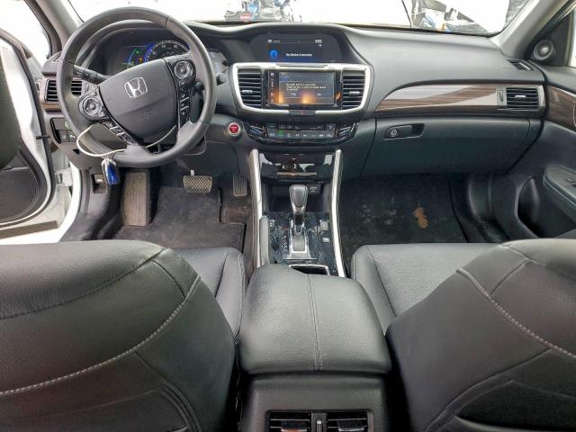 Honda Accord Touring Hybrid Image 13