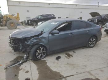  Salvage Kia Forte