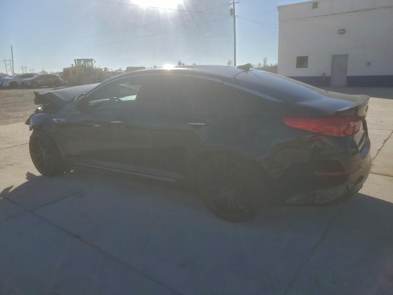 Kia Optima Sx Image 2