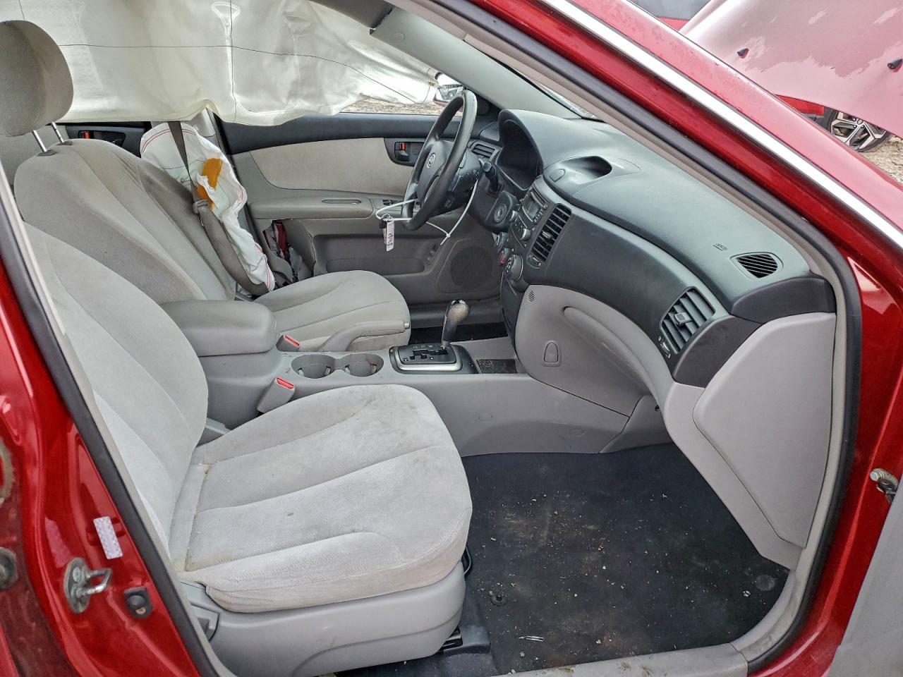 Kia Optima Lx Image 9