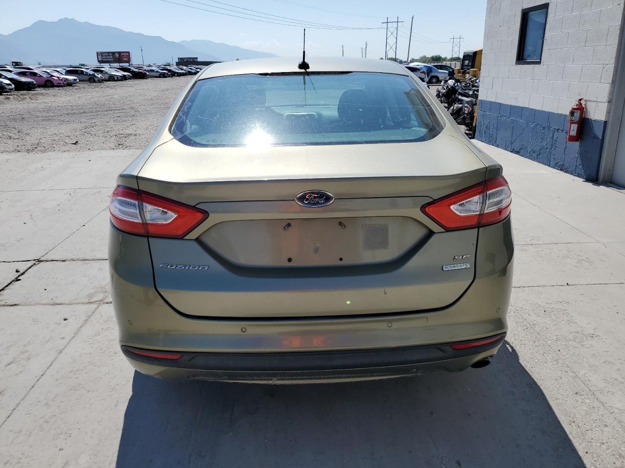Ford Fusion Se Image 8