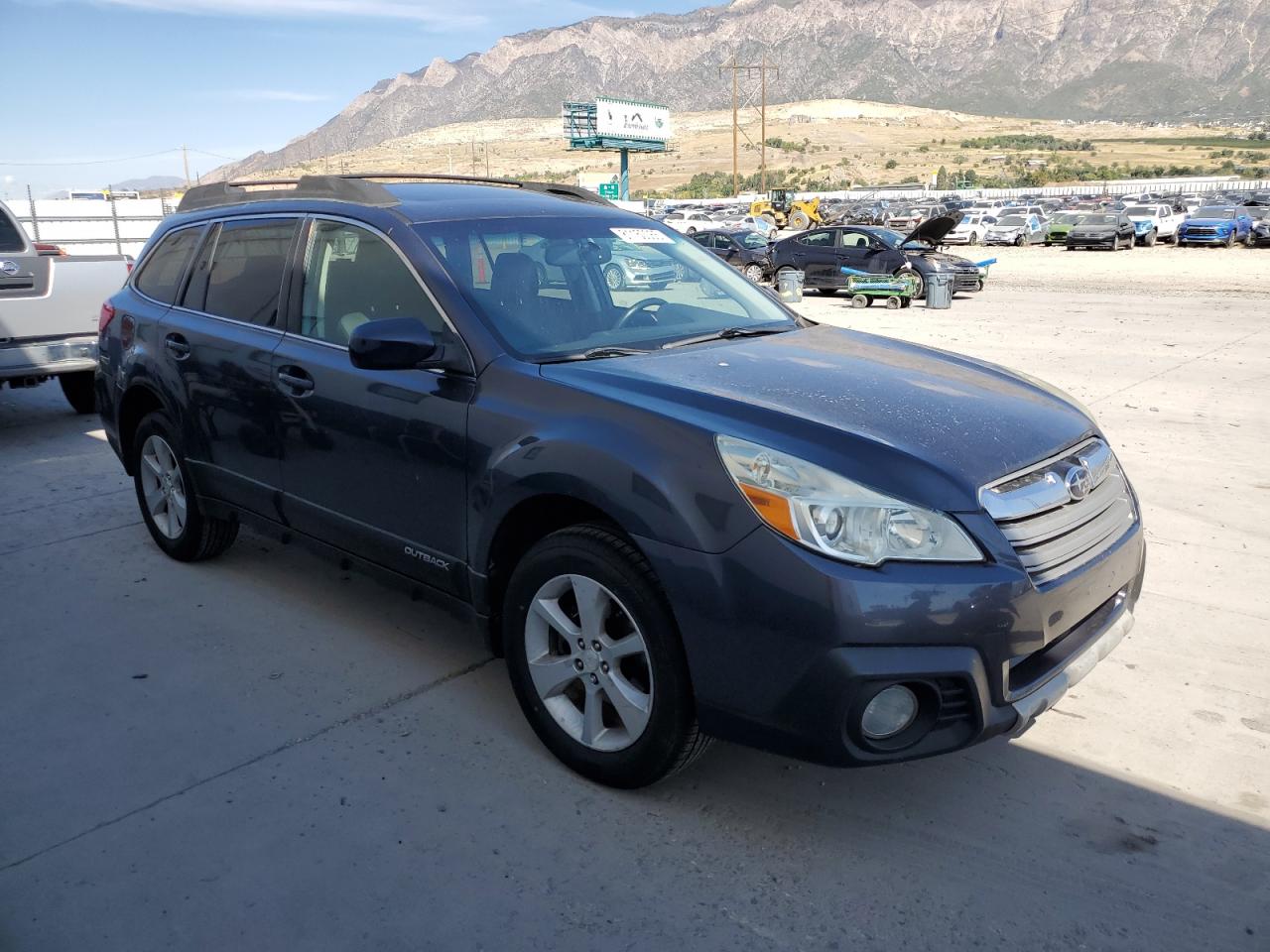 Subaru Outback 2.5i Limited Image 2