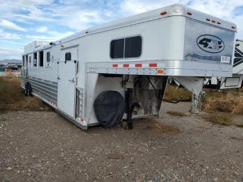  Salvage Starcraft 5th Wheel