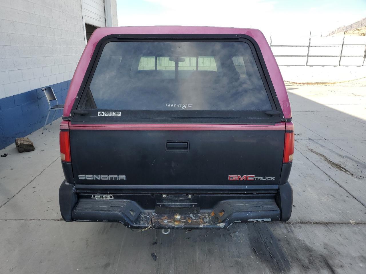 GMC Sonoma Image 4