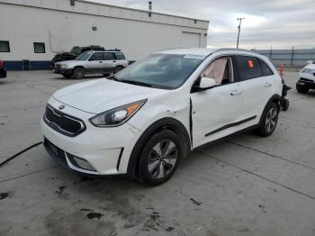  Salvage Kia Niro