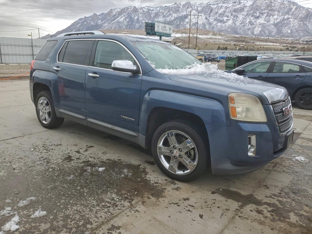 GMC Terrain Slt Image 2