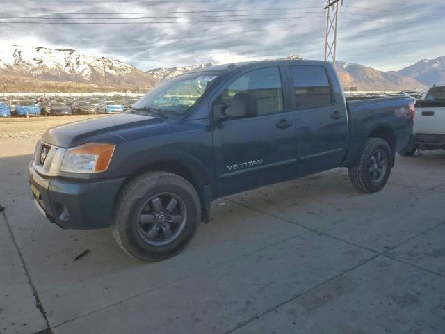  Salvage Nissan Titan