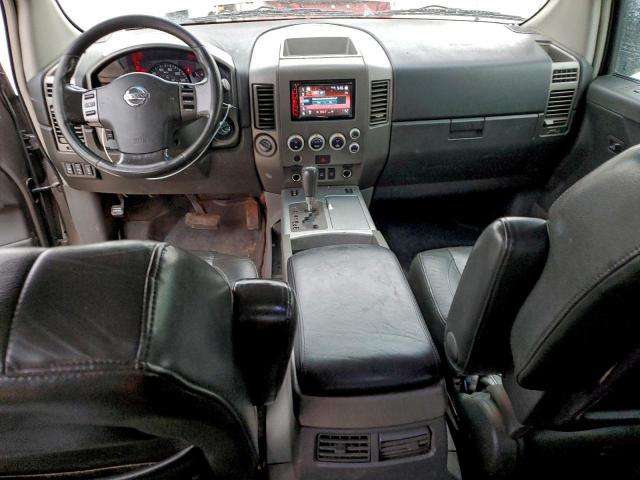 Nissan Titan Xe Image 4